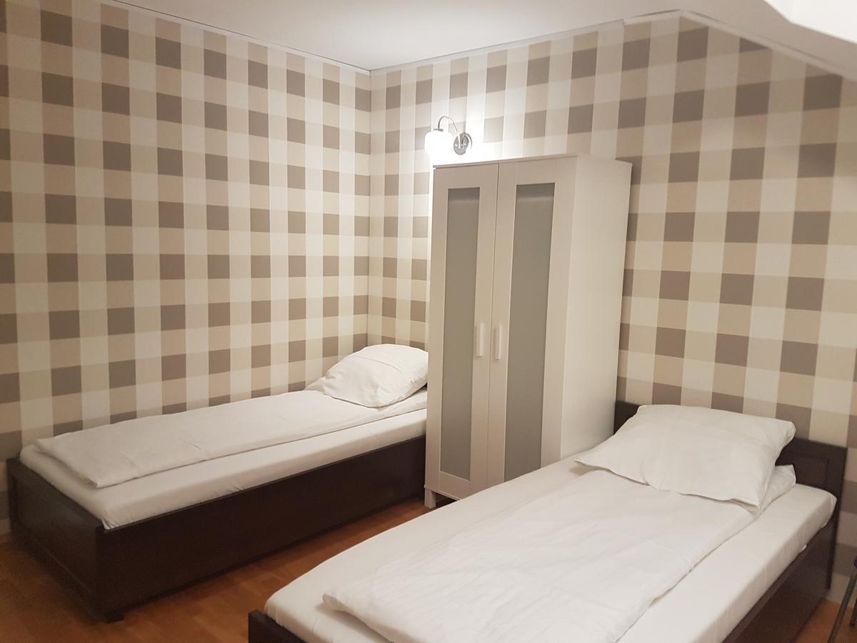 Duszka Hostel Varşovia Exterior foto